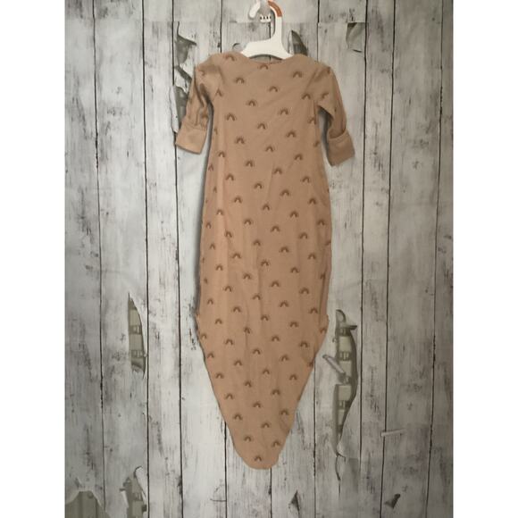 Quincy Mae Knotted Baby Gown Bodysuit One Size Rainbow Pink - Picture 2 of 4